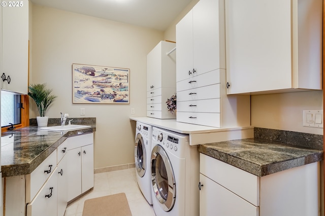 1209 NW 80th St, Vancouver, WA 98665 - clothes washing area featuring independent washer and dryer, cabinet space, and baseboards