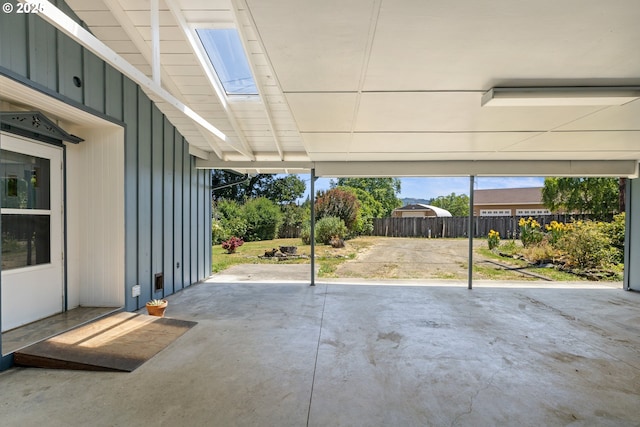 3034 Fisher Rd, Roseburg, OR 97471 - view of garage