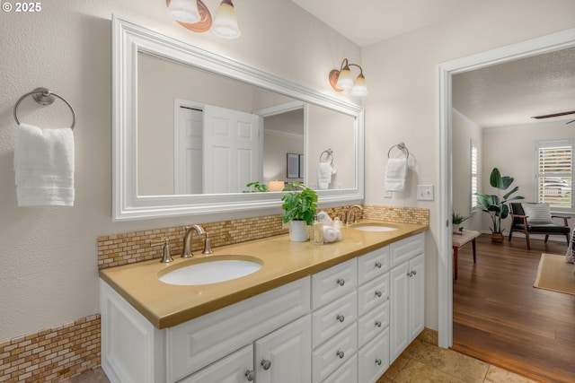 3543 SE Wister St, Milwaukie, OR 97222 - bathroom with backsplash and double vanity