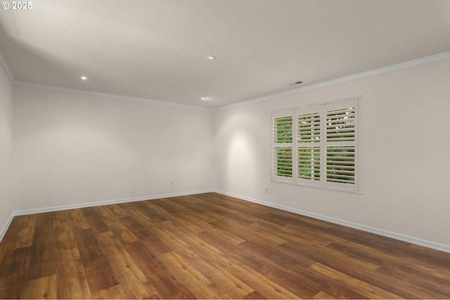 3543 SE Wister St, Milwaukie, OR 97222 - empty room with crown molding, baseboards, wood finished floors, and recessed lighting