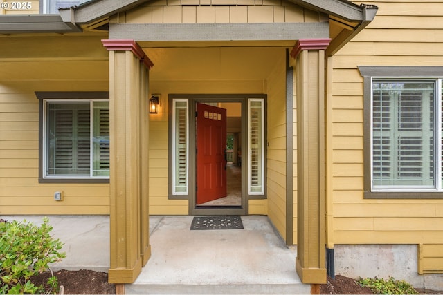3543 SE Wister St, Milwaukie, OR 97222 - property entrance with board and batten siding