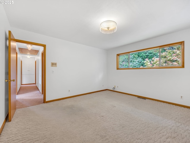 4915 Leif Erikson Dr, Astoria, OR 97103 - unfurnished room featuring carpet and baseboards