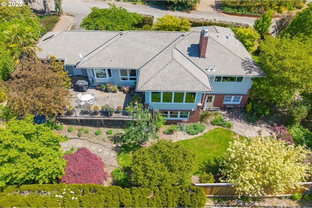 aerial view of property and surrounding area