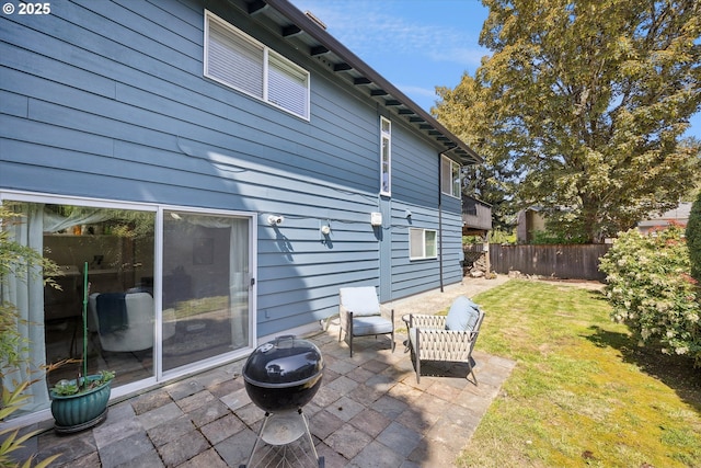 view of patio featuring a fenced backyard