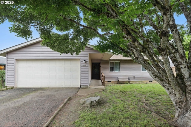 1315 SE 135th Ave, Portland, OR 97233 - ranch-style house with asphalt driveway, an attached garage, and crawl space