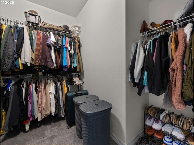 1053 Winfield St NE, Gervais, OR 97026 - walk in closet featuring carpet