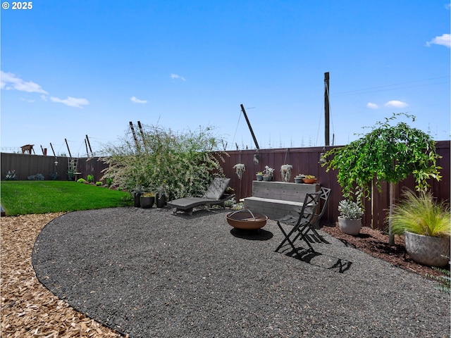 1053 Winfield St NE, Gervais, OR 97026 - view of yard with a fire pit
