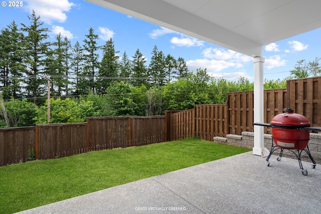 15625 NW Gooderham St, Portland, OR 97229 - fenced backyard featuring a patio