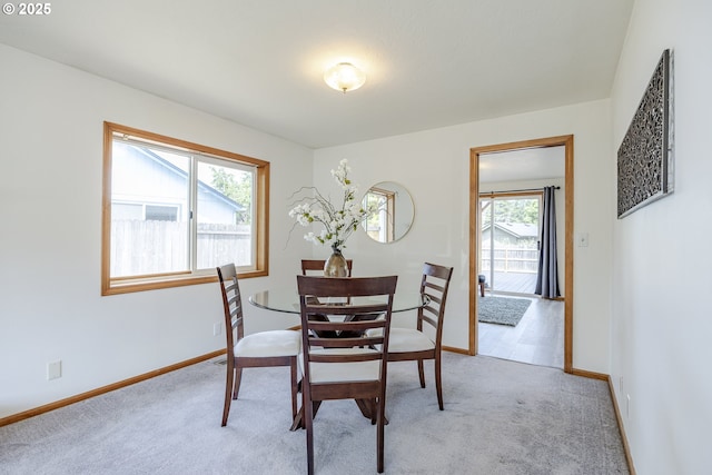 7324 B St, Springfield, OR 97478 - dining room featuring light carpet