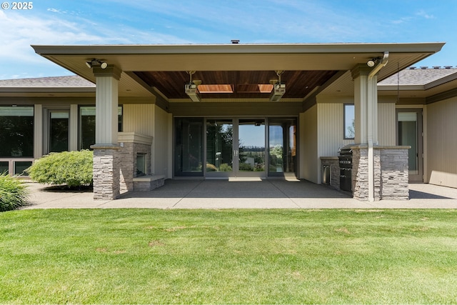 840 Sahalee Ct, Salem, OR 97306 - back of property with stone siding, a patio, a yard, and a ceiling fan