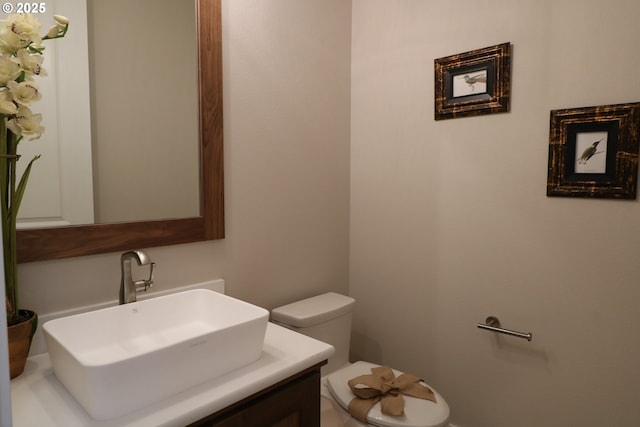 4908 NE 132nd Cir, Vancouver, WA 98686 - half bath featuring toilet and vanity