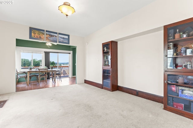 160 S 1st St, Saint Helens, OR 97051 - dining area with carpet floors and baseboards