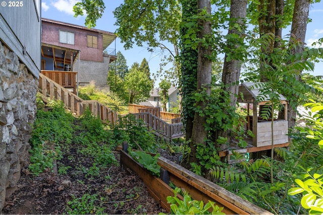 709 10th St, Oregon City, OR 97045 - view of yard