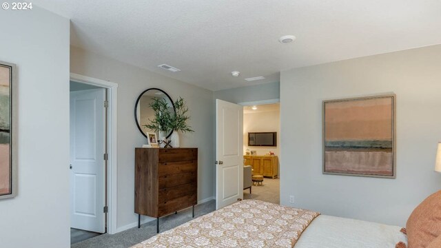 6138 SE 15th St, Gresham, OR 97080 - carpeted bedroom with baseboards