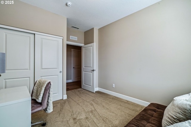 4905 S 12th Cir, Ridgefield, WA 98642 - office area featuring light carpet and baseboards