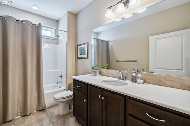 4905 S 12th Cir, Ridgefield, WA 98642 - full bathroom with vanity, shower / bath combo with shower curtain, and tile patterned flooring