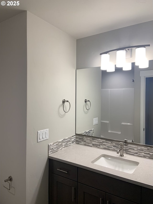 full bathroom featuring vanity