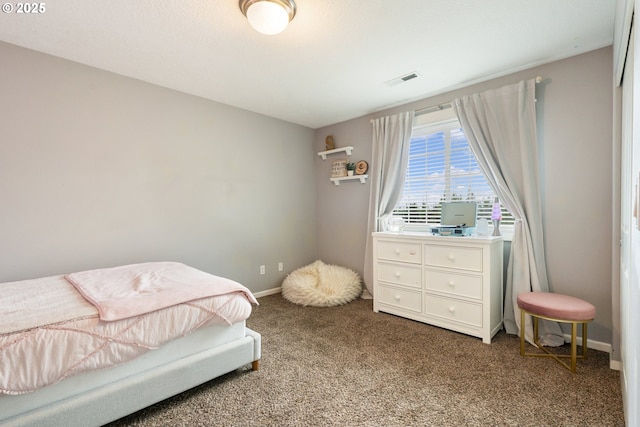 2233 NW Oxford St, Camas, WA 98607 - bedroom featuring carpet and baseboards