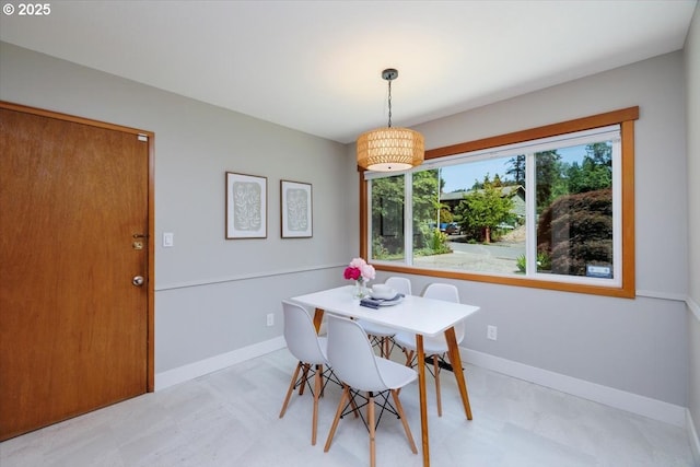 15 SW 95th Ave, Portland, OR 97225 - dining area with baseboards and light floors