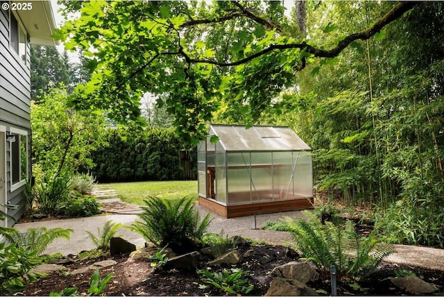 15 SW 95th Ave, Portland, OR 97225 - view of yard with a greenhouse and an outdoor structure