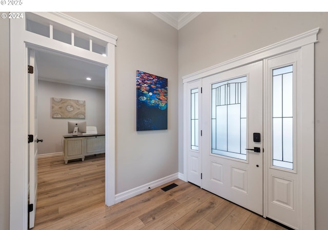 217 Deal Canyon Rd, La Grande, OR 97850 - entryway with crown molding, light wood-type flooring, baseboards, and recessed lighting