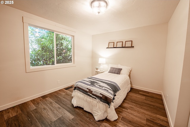 2250 Jeppesen Acres Rd, Eugene, OR 97401 - bedroom with wood finished floors and baseboards