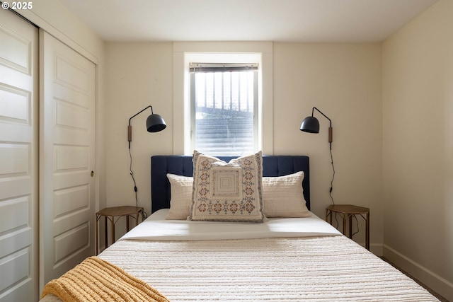 bedroom featuring a closet