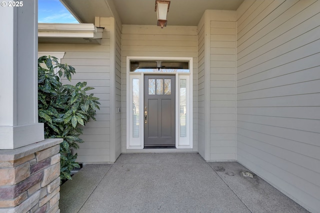 view of property entrance