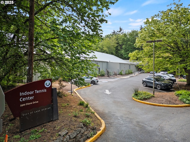 3144 Diane Dr, Lake Oswego, OR 97035 - view of asphalt street featuring curbs