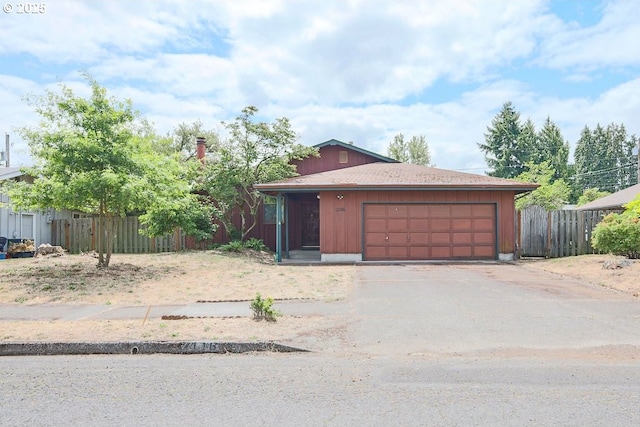 2116 Sally Way, Eugene, OR 97401 - garage featuring driveway