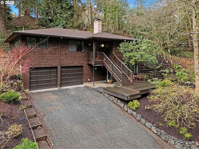 view of front of house with a garage