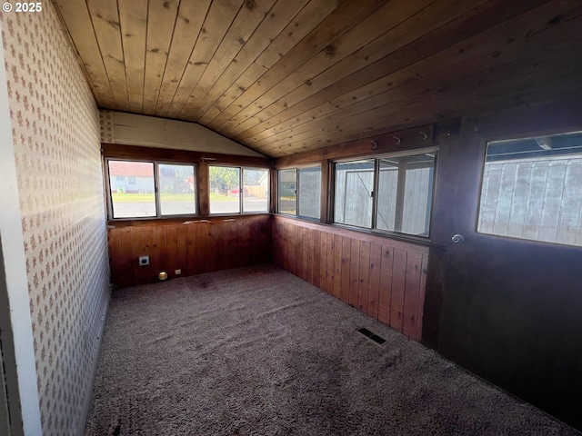 2909 College St, Baker City, OR 97814 - unfurnished sunroom featuring carpet flooring, lofted ceiling, and wood ceiling