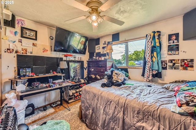 6135 SE Clatsop St, Portland, OR 97206 - bedroom featuring wood finished floors and ceiling fan