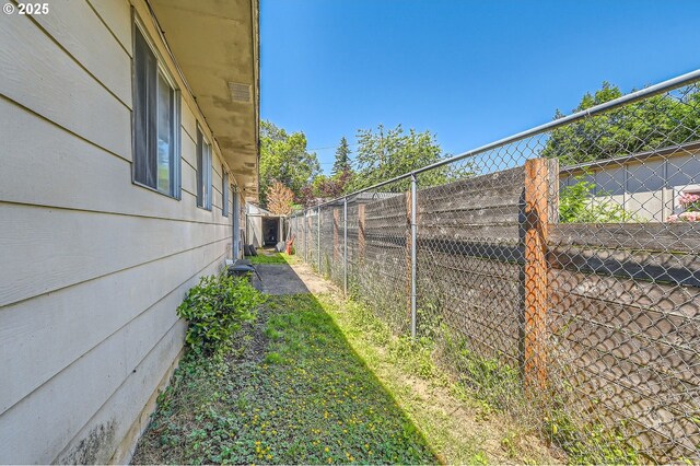 6135 SE Clatsop St, Portland, OR 97206 - view of fenced backyard