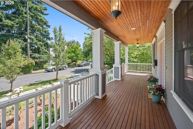 4015 NE 38th Ave, Portland, OR 97212 - view of wooden porch