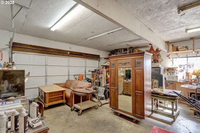 8935 SE Stanley Pl, Portland, OR 97206 - view of garage