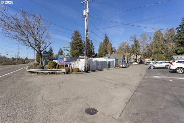 8935 SE Stanley Pl, Portland, OR 97206 - view of road