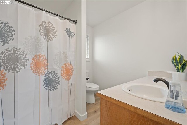 15314 NE 88th St, Vancouver, WA 98682 - full bathroom featuring vanity and curtained shower
