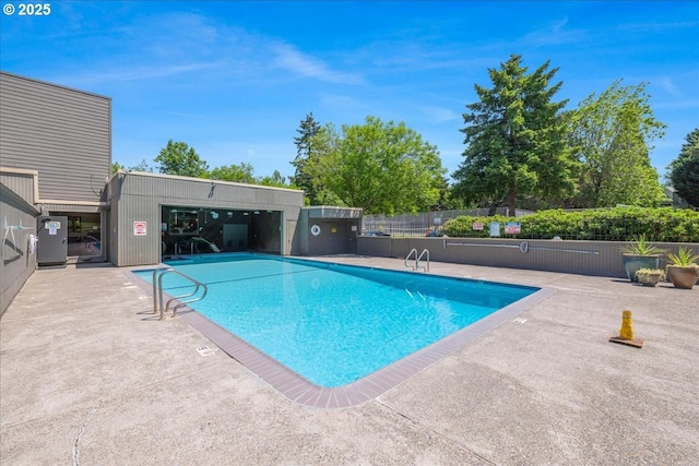 1650 NW Lakeway Ln, Beaverton, OR 97006 - community pool with a patio area