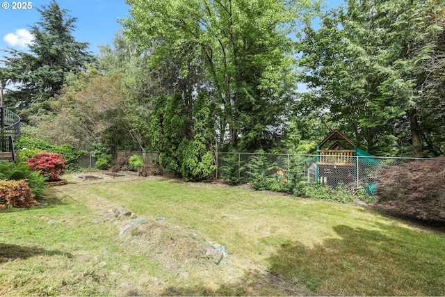 767 SW 8th St, Gresham, OR 97080 - view of yard