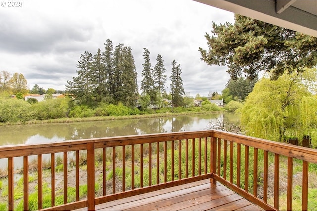 12190 SW Merestone Ct, Tigard, OR 97223 - deck featuring a water view