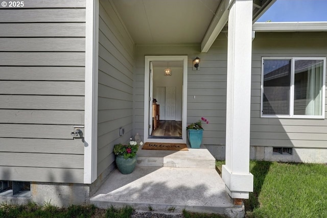 89650 Sea Breeze Dr, Warrenton, OR 97146 - entrance to property featuring crawl space