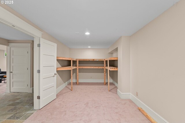 1620 NE Going St, Portland, OR 97211 - walk in closet featuring carpet floors