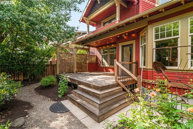 1620 NE Going St, Portland, OR 97211 - view of wooden terrace
