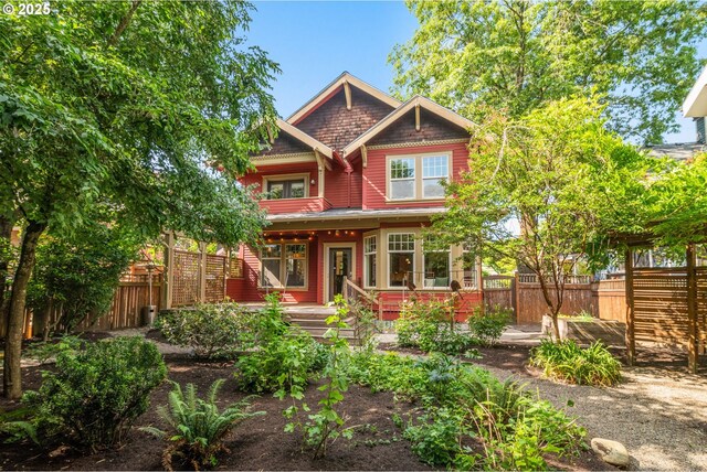 1620 NE Going St, Portland, OR 97211 - craftsman inspired home featuring a porch