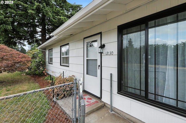 12130 SE Reedway St, Portland, OR 97266 - entrance to property
