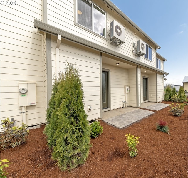 2366 Kingwood St, Forest Grove, OR 97116 - back of house featuring ac unit and a patio
