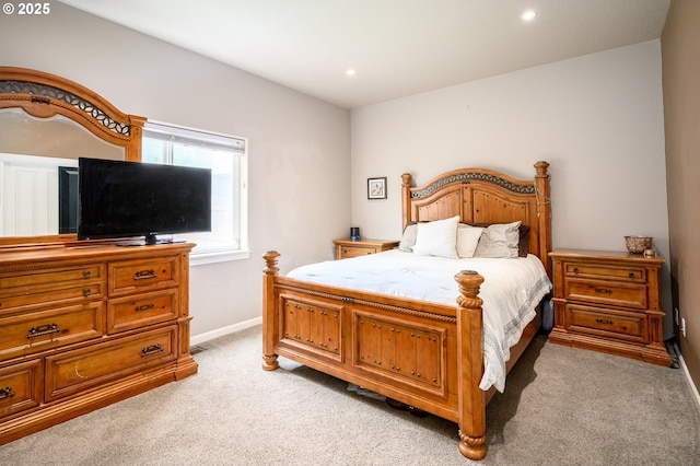 976 E 15th St, Lafayette, OR 97127 - bedroom featuring light carpet and recessed lighting
