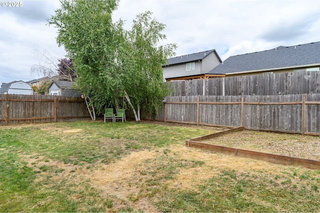 976 E 15th St, Lafayette, OR 97127 - view of fenced backyard