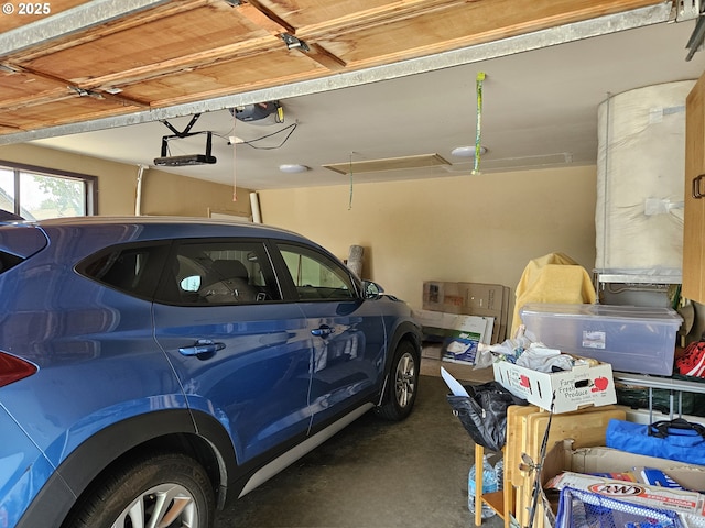 288 N Dorcas Dr, Keizer, OR 97303 - garage featuring a garage door opener